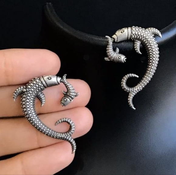 EARRINGS - Picture 4 of 4